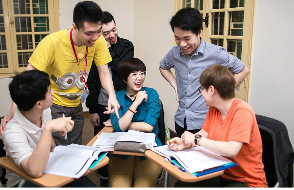 Nên học tiếng Trung hay tiếng Nhật – Chọn lựa phù hợp để mở rộng cơ hội nghề nghiệp và phát triển bản thân
